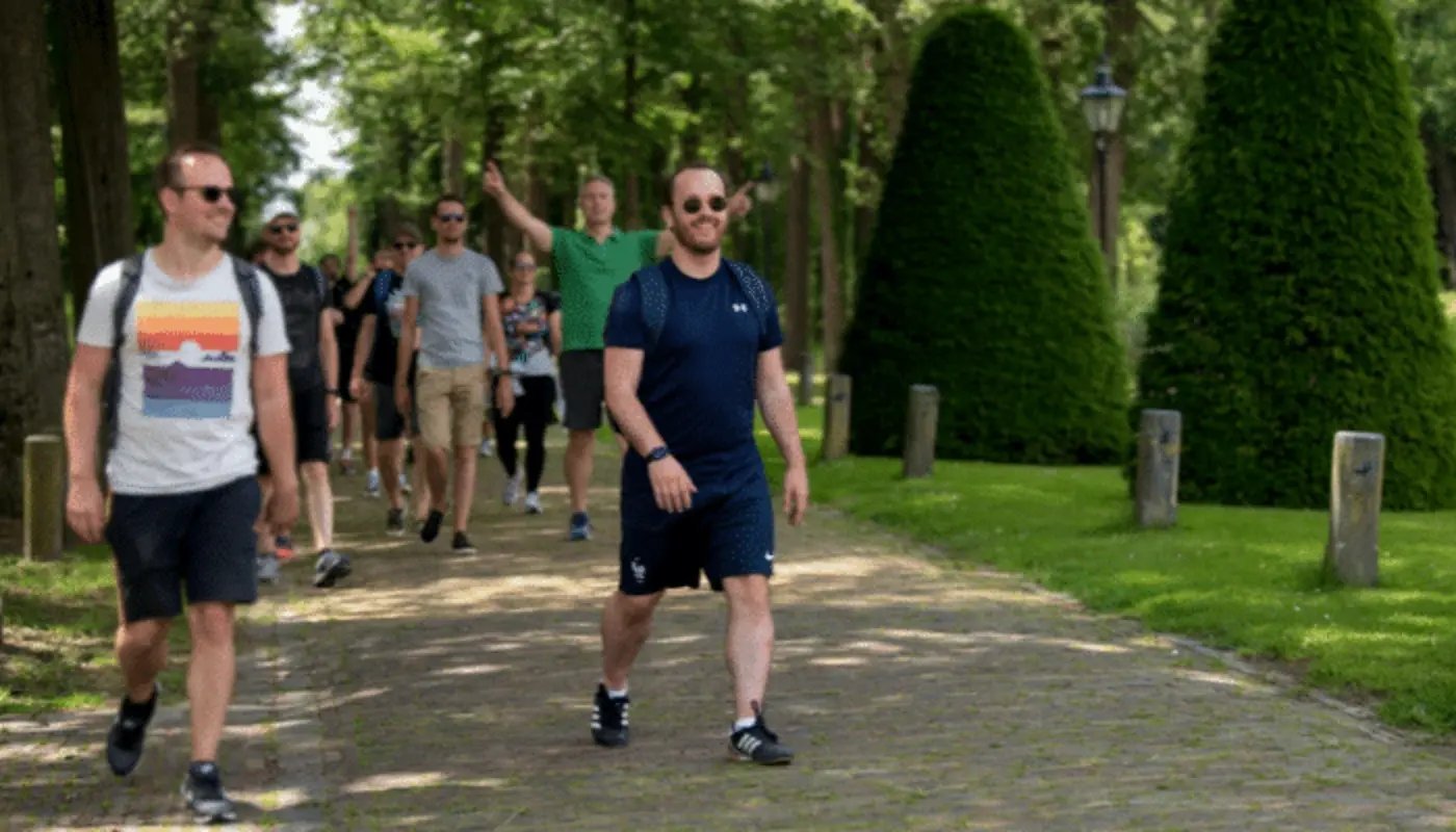 Foto-medewerker-tijdens-bedrijfsweekend (1)